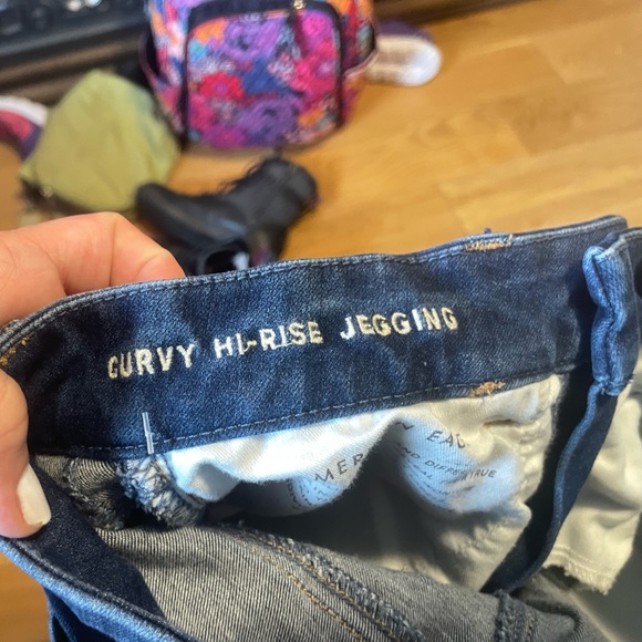 American Eagle Curvy High Rise Jegging - Picture 3 of 6